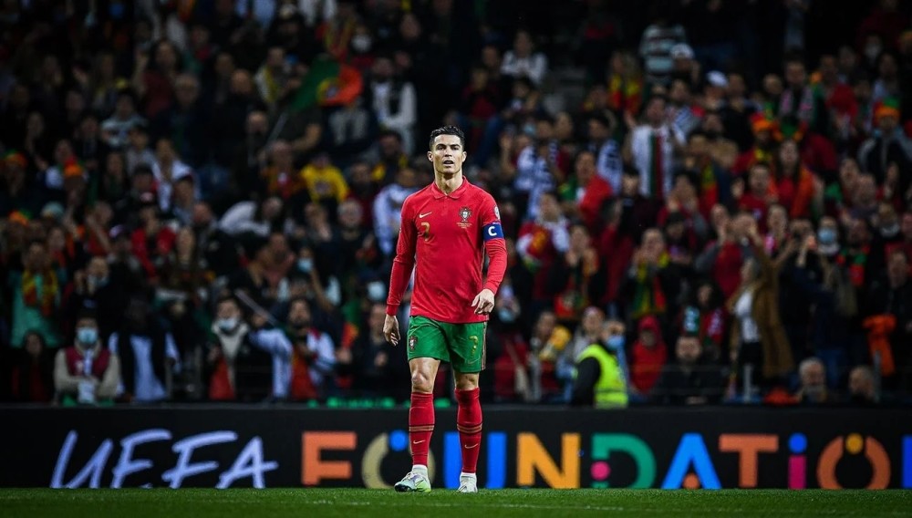 构和阵容更 构和阵容更