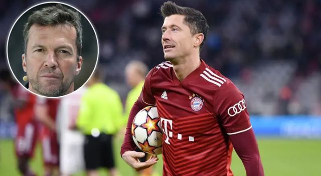 同时脚下技 同时脚下技